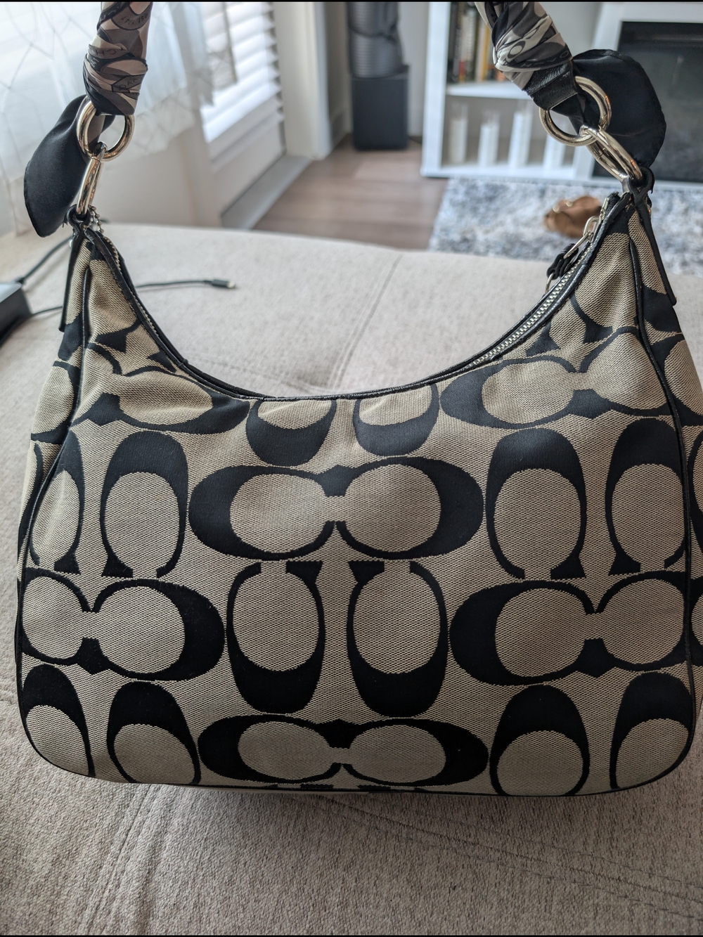 Coach Signature Canvas Shoulder Bag in Black and Cream - Picture 10 of 17